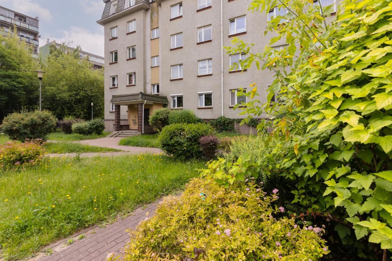 Spacious & Quiet 1 Bedroom Apartment In Pruszkow By Noclegi Renters Exteriér fotografie
