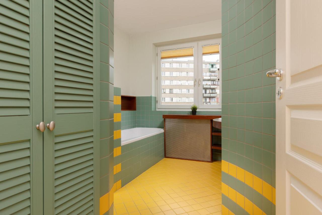Spacious & Quiet 1 Bedroom Apartment In Pruszkow By Noclegi Renters Exteriér fotografie